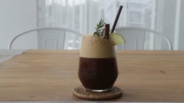 Ev yapımı kahvaltı kireç buzlu kahve, Stok görüntüleri