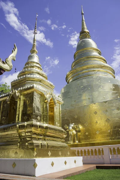 Wat Phra Singh Temple em Chang Mai, Tailândia — Fotografia de Stock
