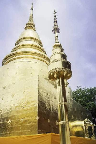 Wat Pra Singh belo templo em Chiang Mai, Tailândia — Fotografia de Stock