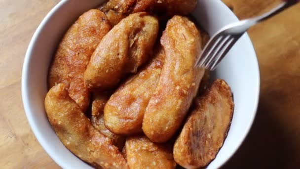 Frittella Banane Fritte Con Semi Sesamo Filmati Brodo — Video Stock