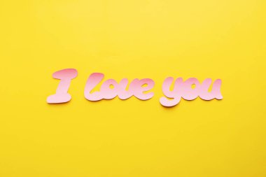 pembe kağıt sarı arka plan ben seni ifade