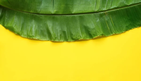 Ταϊλάνδης πράσινο φύλλο μπανανών ως βάση για τα τρόφιμα. Το top view — Φωτογραφία Αρχείου