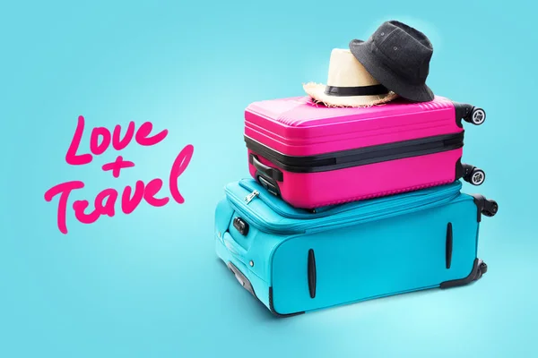 Azul-de-rosa malas malas malas bagagem viagens coisas — Fotografia de Stock