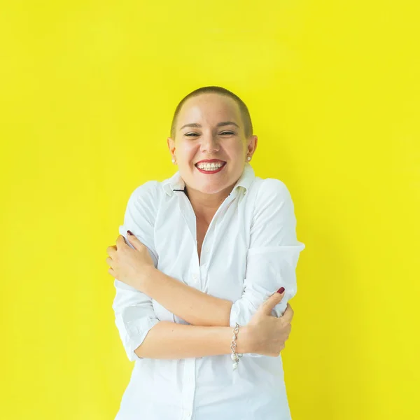 Porträt selbstbewusst glücklich junge Frau menschliche Emotion — Stockfoto