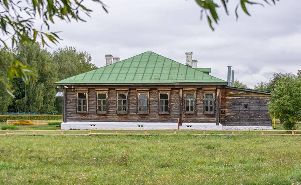 Earth School Het Dorp Konstantinovo Niet Bedrijf — Stockfoto