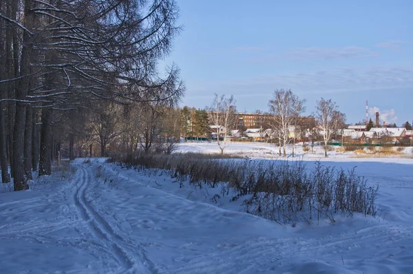 Зимний Пейзаж Небольшого Городка Юго Востоке Московской Области — стоковое фото