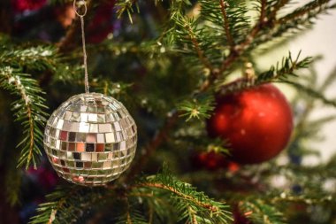 Noel ağacı süslemeleri yakın çekim