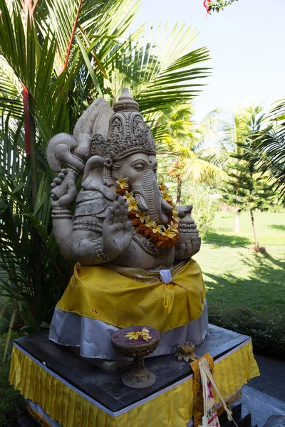 Una Vista Una Estatua Típica Indonesia — Foto de Stock