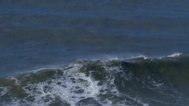 Ocean Atlantycki Fale, plaża surfingowa — Wideo stockowe