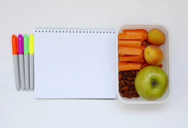 Volta Conceito Escola Fundo Educação Escolar Com Livro Exercícios Branco — Fotografia de Stock