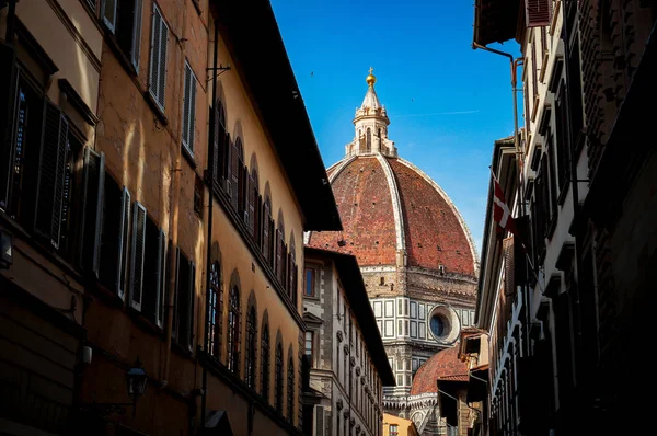 Santa Maria del Fiore Katedrali, Florence bir kubbe