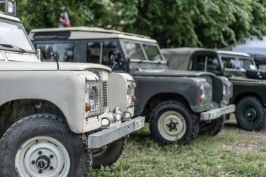 Prag, Çek Cumhuriyeti - 16/5/2019 Land Rovers Çift