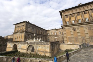 Firenze, İtalya - 04 Şubat 2018: Boboli Floransa'da turist dolu bahçe 