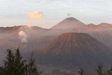 Java, Endonezya Bromo dağ güneş doğarken
