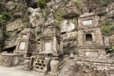 Eski Budist pagoda mağara karmaşık