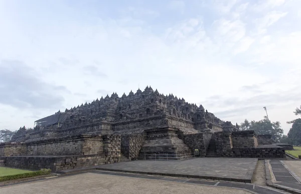 ジョグ ジャカルタのボロブドゥール寺院 — ストック写真