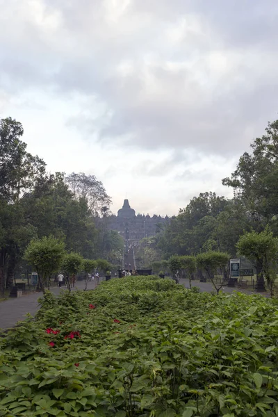 Храм Боробудур в Джокьякарте — стоковое фото