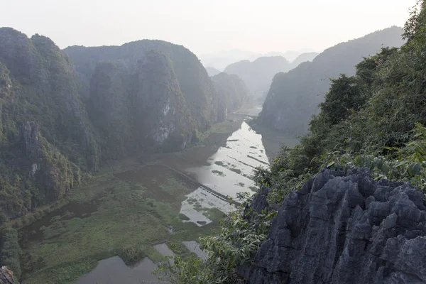 Paysage de la vallée au Vietnam — Photo