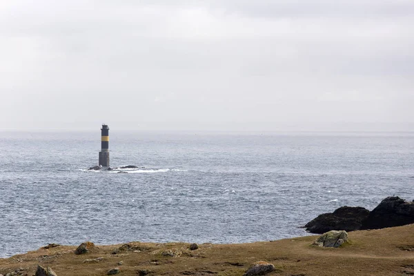 Maják v ostrova Ouessant — Stock fotografie