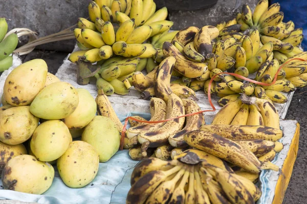 Množství banánových plodů — Stock fotografie