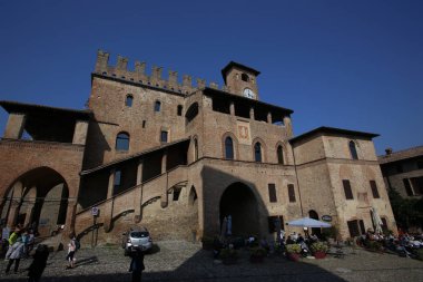 castell arquato görünümünü