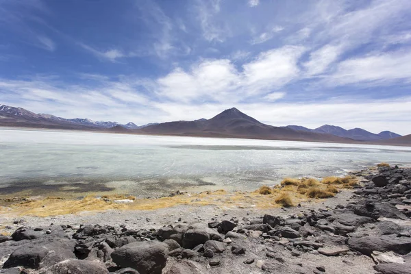 Een Laguna Blanca weids uitzicht — Stockfoto