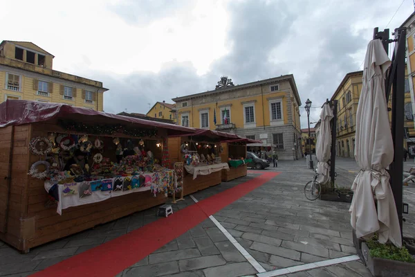 Sarzana Talya Aralık 2018 Sarzana Talya Nın Merkezinde Noel Pazarı — Stok fotoğraf