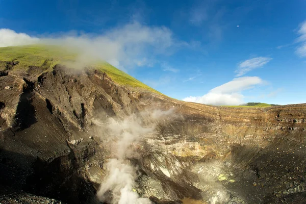 Cráter Del Volcán Lokon Manado Indonesia — Foto de Stock