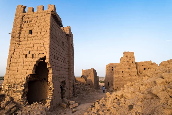 イエメン マリブ地区の泥の多階建て廃墟 — ストック写真