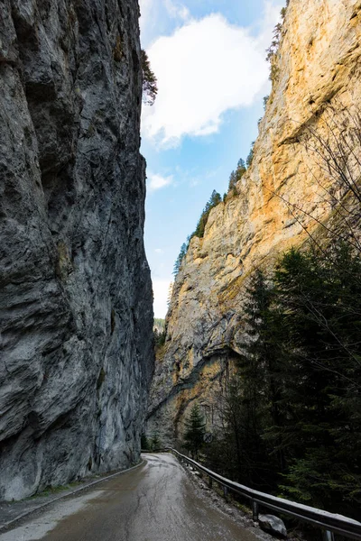 Vue Sur Les Gorges Tigrad Canyon Roches Verticales Marbre Dans — Photo