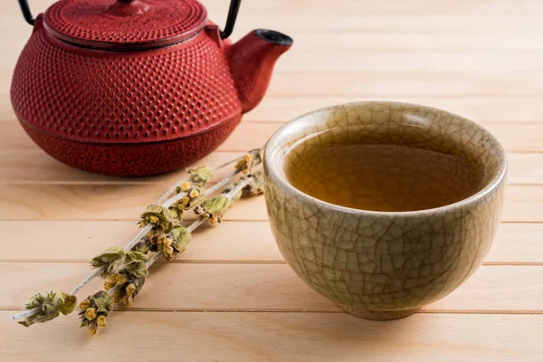 Xícara Chá Bule Vermelho Estilo Tradicional Japonês Com Chá Seco — Fotografia de Stock