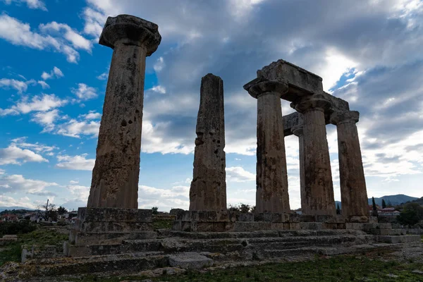 Les Vestiges Temple Apollon Dans Site Archéologique Corinthe Dans Péloponnèse — Photo