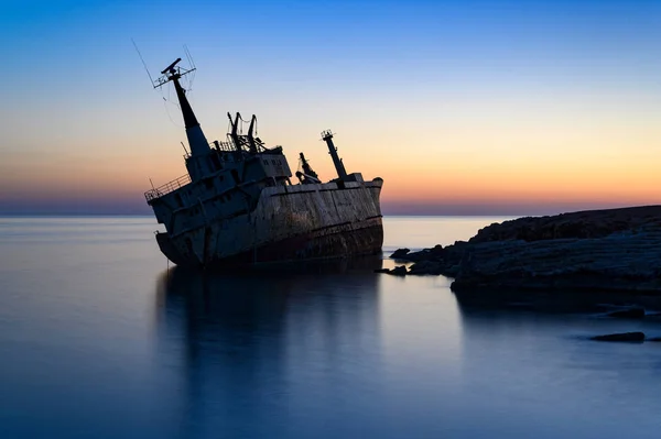 Кораблекрушение Кипре Закате — стоковое фото