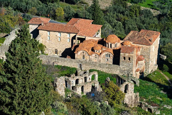 Parte Sítio Arqueológico Byzantine Mystras Peloponnese Greece Vista Metrópole Saint — Fotografia de Stock