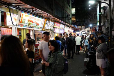 Taipei,Tayvan-11 Ekim 2018:Ximending gece pazarı tayvan halkının en ünlü ziyaret .