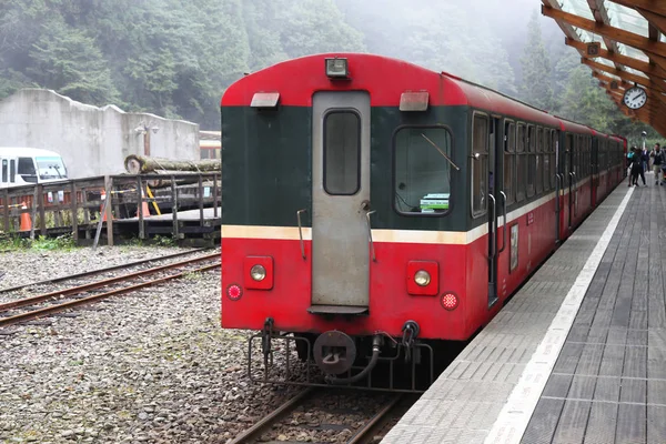 Alishan Taiwan October 2018 Tren Estación Alishan Viajar Parque Nacional — Foto de Stock