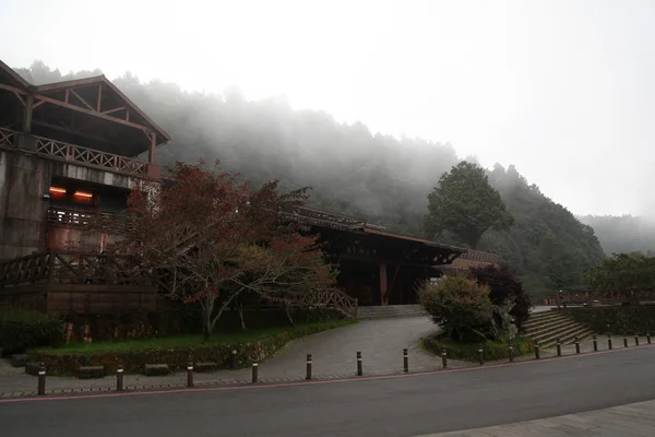 台湾阿里山2013年10月14日阿里山站大多数人都在阿里山国家公园旅游 — 图库照片