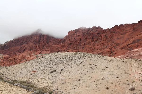 Pohled Red Rock Canyon Mlžný Den Nevada Usa — Stock fotografie