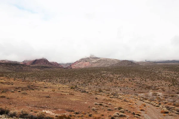 Utsikt Över Red Rock Canyon Dimmig Dag Nevada Usa — Stockfoto