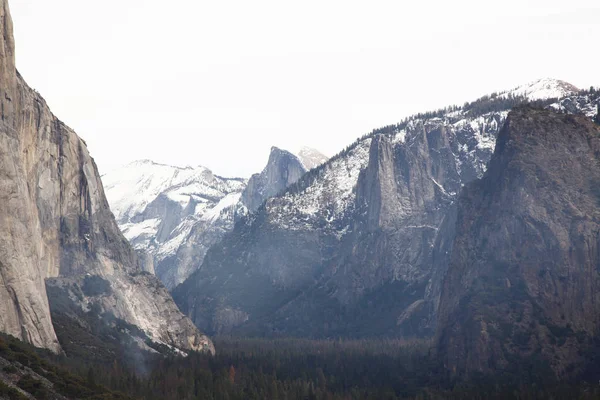 Veduta Del Parco Nazionale Dello Yosemite Negli Stati Uniti — Foto Stock