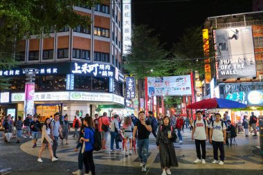 Taipei,Tayvan-11 Ekim 2018:Ximending gece pazarı tayvan halkının en ünlü ziyaret .