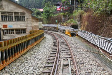 Fenchihu, Tayvan-15 Ekim 2018: Fenchihu 'da Alihan Dağı' ndaki eski tren istasyonu, Tayvan