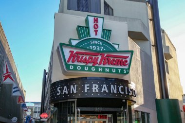 Kaliforniya, ABD: 12 Aralık 2018: Krispy Kreme Mağazası-San Frangı