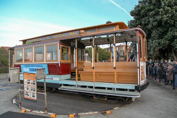 San Francisco, ABD-12 Aralık 2018: San Francisco teleferiğine