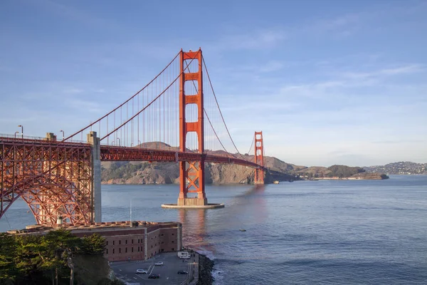 Golden Gate Köprüsü görünümünü. San Francisco, Kaliforniya, ABD.