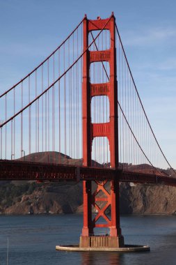 Golden Gate Köprüsü görünümünü. San Francisco, Kaliforniya, ABD.