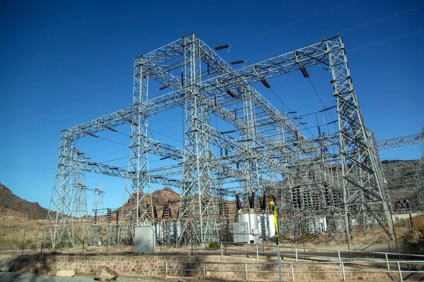 La central eléctrica en la presa Hoover en EE.UU. — Foto de Stock