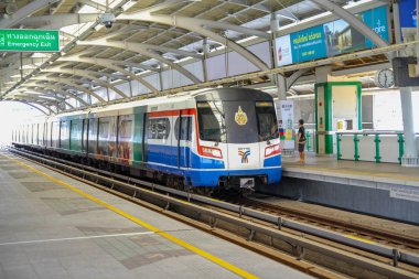 Bangkok,tayland-25 Temmuz 2015:Bts istasyonunda Bts tren durağı 