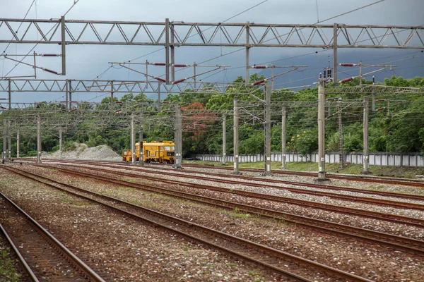 Xincheng,tayvan-16 Ekim 2018 :Tren durağı birçok tren yolunda — Stok fotoğraf