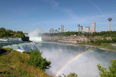 Niagara Şelalesi, New York - 12 Haziran 2018: Niaga'da İnsanlar Ziyaretçiler